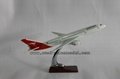 Resin airplane model B787 Qantas  Airlines model plane 36cm 2