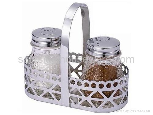 Salt and Pepper Shaker