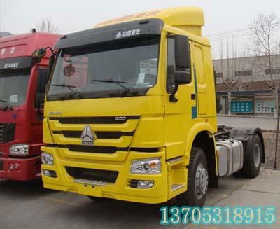 HOWO 4*2Tractor Truck 2