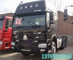 SINOTRUK HOWO 6X4 Tractor Truck