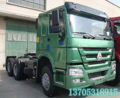 SINOTRUK HOWO 6X4 Tractor Truck 4