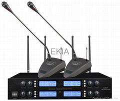 UHF 8 /Eight channels wireless meeting microphone