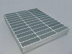 Steel grating