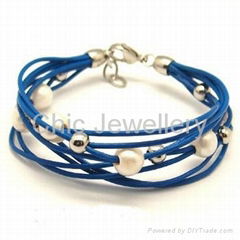 2013 Attractive Noblest Style Leather Bracelet With Fresh Water Pearl
