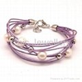 2013 Attractive Noblest Style Leather Bracelet With Fresh Water Pearl 5