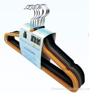 velvet carboard card hanger 3