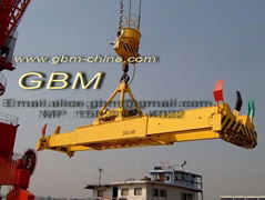 Hydraulic telescopic spreader 