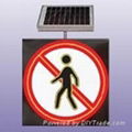 solar traffic light