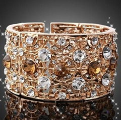 Fashion Jewelry Bangle