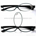 MAKE UP READING GLASSES 1