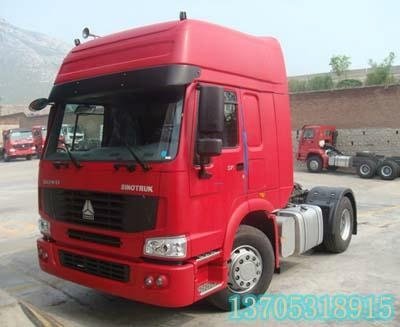 HOWO 4X2 Tractor Truck 4