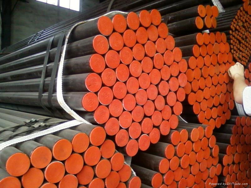 SEAMLESS STEEL PIPE