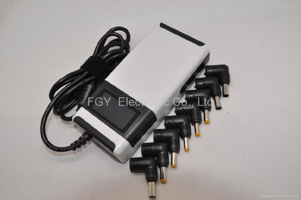 3 in 1 90w laptop adapter 4