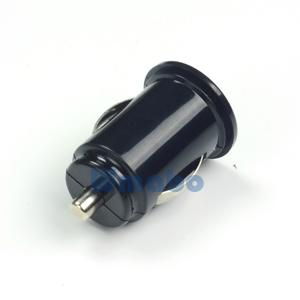 daul car charger 4