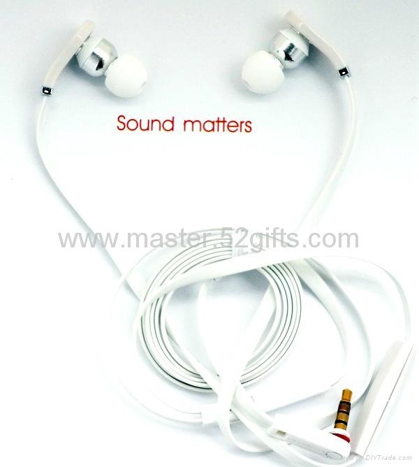 New version In-ear earphones with control talk Mic earphones 2
