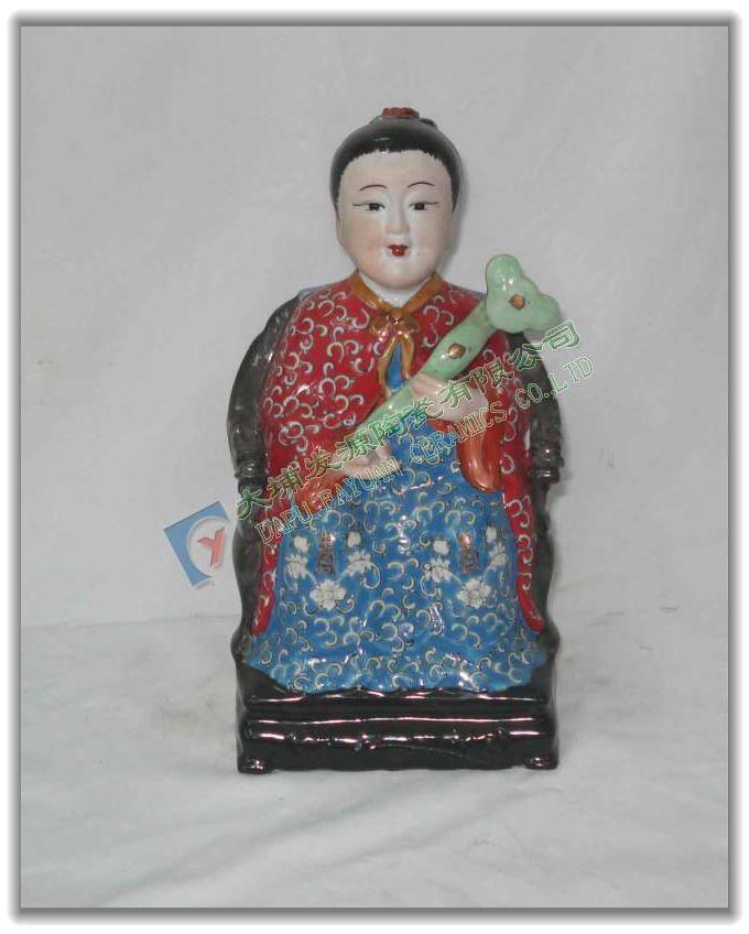 CERAMIC FIGURE 5