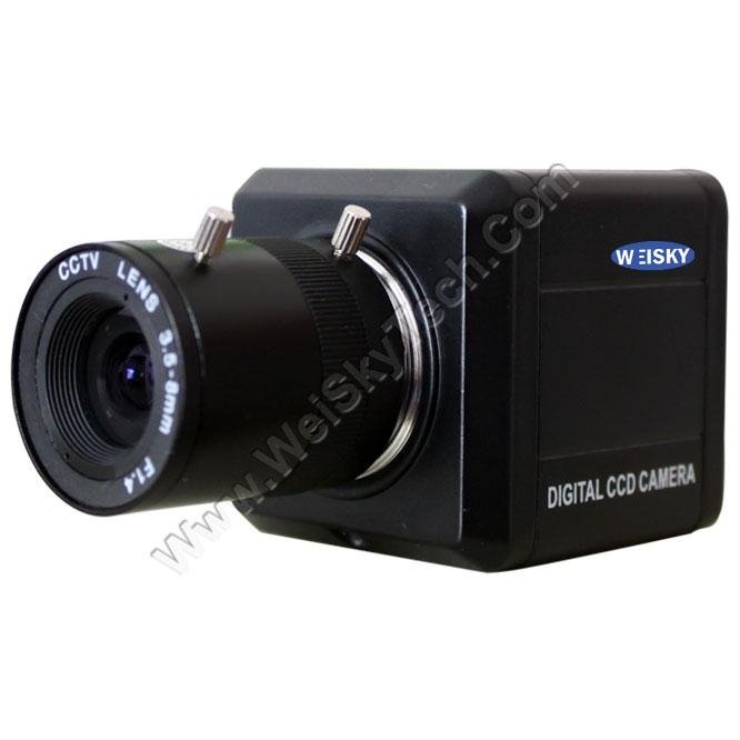 CCTV Box Camera with 1/3 inch Sony CCD Image Sensor and 3.5 to 8mm Lens