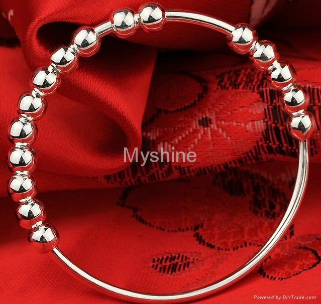 fashionable handmade sterling silver bracelet 