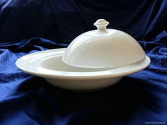 ceramic rimmed soup bowl 