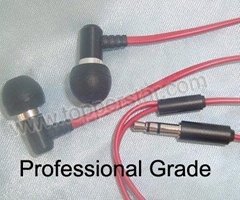 Professional Grade Sound Isolating Earphone