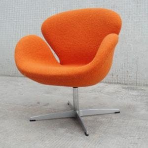 Swan Chair 4