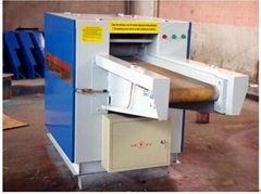 Textile waste cutting machine