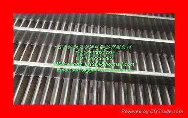 accurate slot and long service time ,stainless steel Mine screen mesh  3