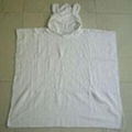 KIDS HOODED PONCHO 1