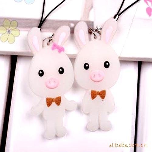 韩国热销可爱造型猪兔对装情侣手机链印花设备