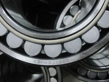 Spherical roller bearings 4