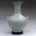 Crackled modelled after an antique ceramic vase 2