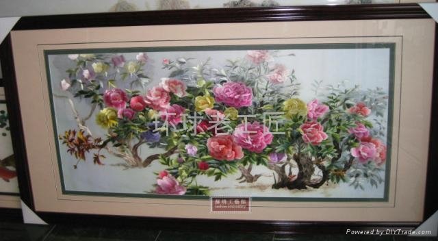 Silk Embroidery with Dragon Twined  5