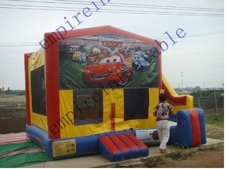 inflatable bouncing castle