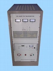 FM-1000 全固態調頻立體聲發射機