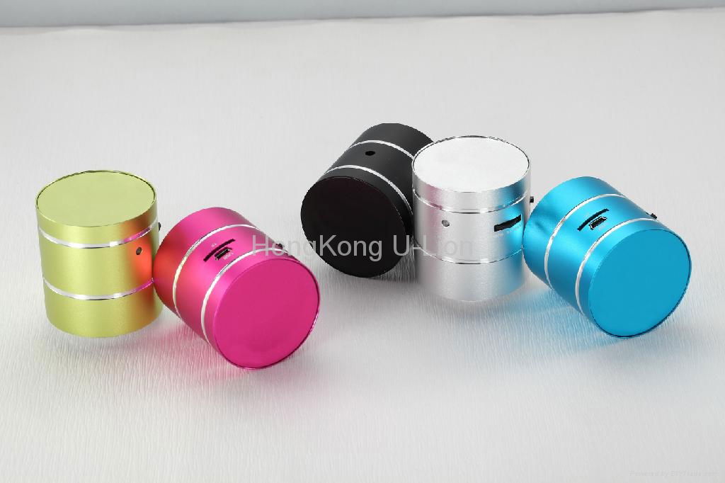 Might dwarf 5W vibration speaker with micro card slot and li-battery