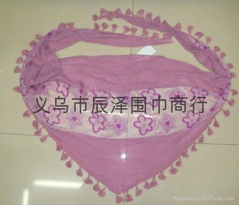 Embroidery plum triangle towels  2