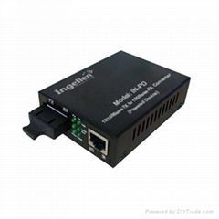 10/100Base-TX to100Base-FX Media Converter-Powered Device (PD)