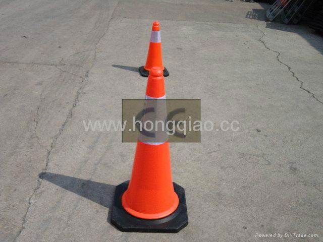 Plastic  traffic safety cone