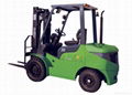 Diesel-Powered Forklift 2