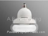 Round type self-ballasted lamp