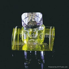 Crystal Perfume bottle(handicraft)