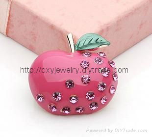 Alloy apple brooch 5