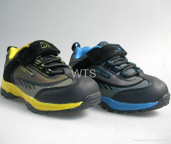 Kid Hiking Shoes 2