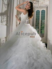 2011 Custom Tulle Beaded Ruffle Spaghetti Strap Wedding Dress Gown