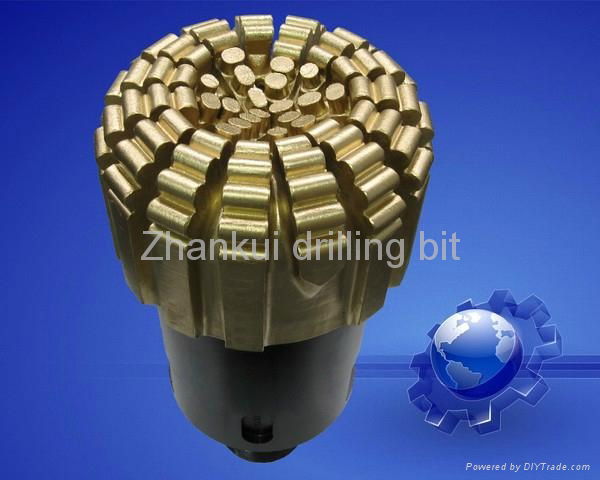 PDC drill bit