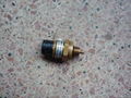 VOLVO oil pressure sensor 1