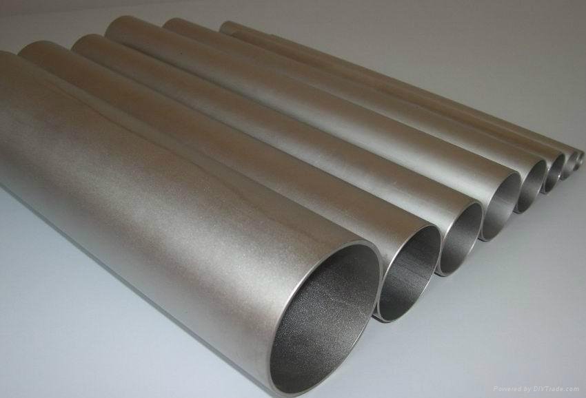 Seamless titanium pipe 3
