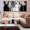 Living Room Decor Picture With Wall Clock 1