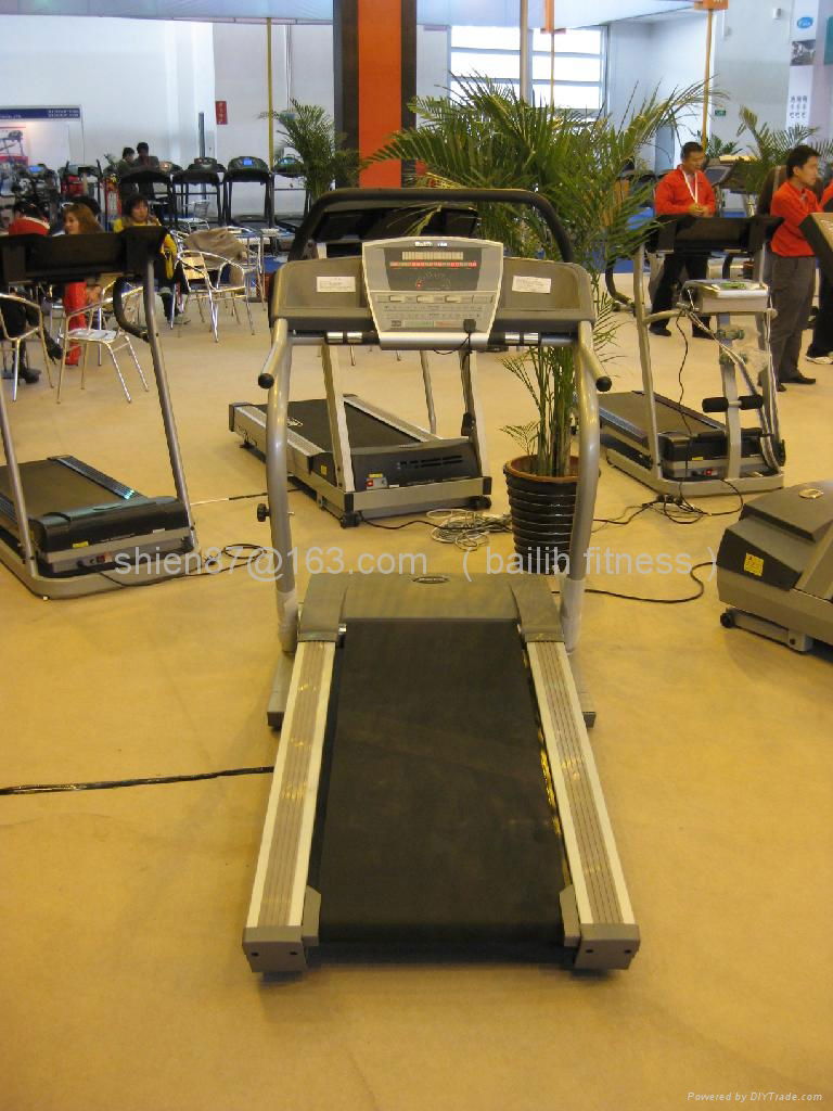 fitness/gyms/ ports equipment/household treadmill 186I 2
