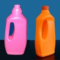 Extrusion bottle blowing mould
